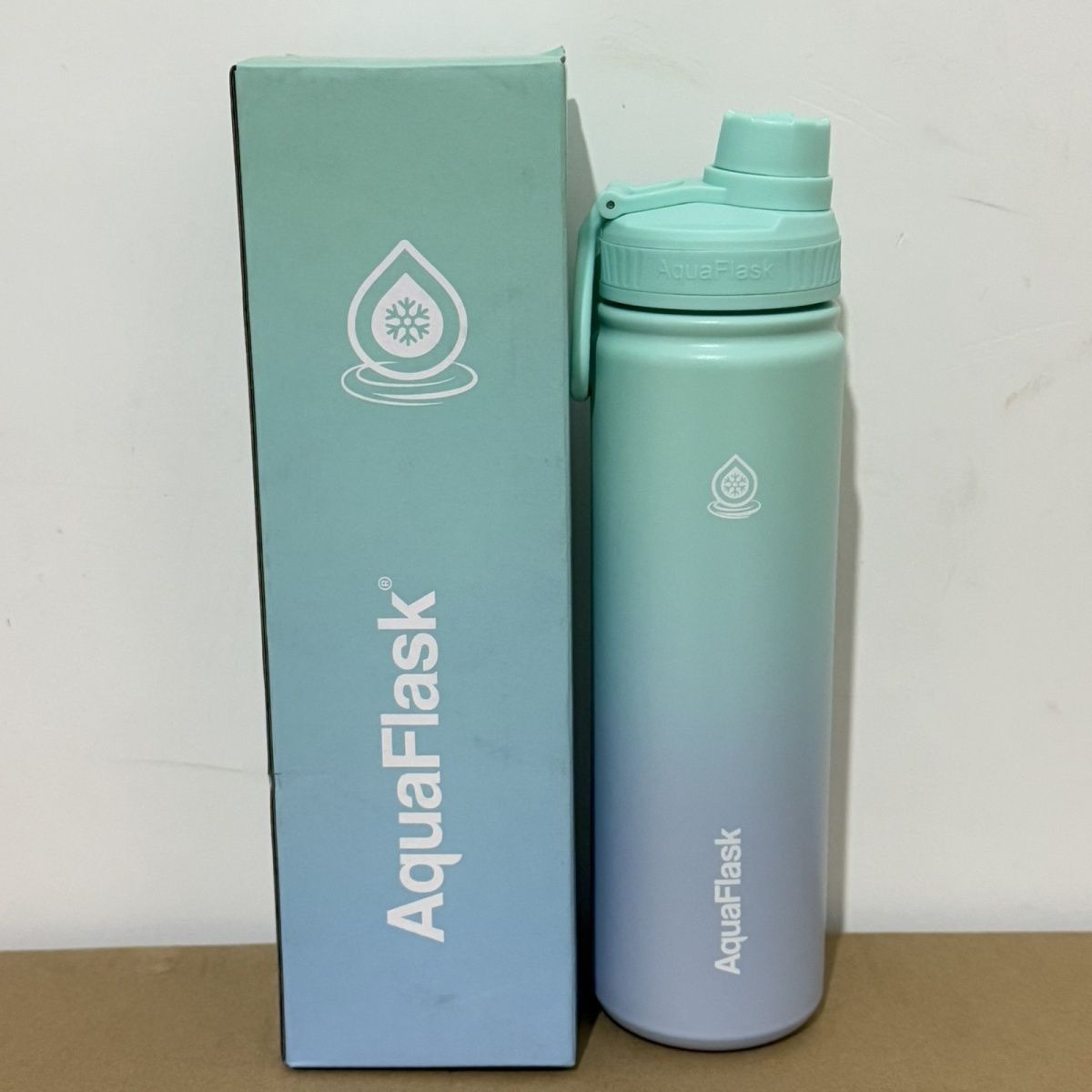 AquaFlask Borraccia portatile in acciaio inossidabile 304, stile americano, isolamento da 8 a 12 ore, colori multipli_voghion.com