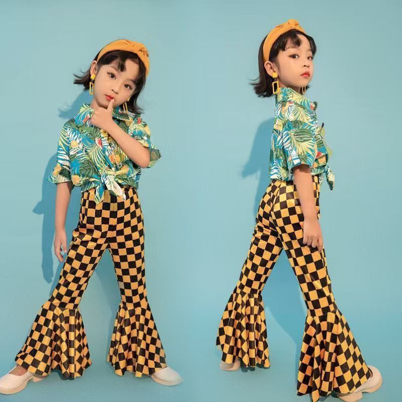 Conjunto de roupa para menina retro com calças à boca de sino_voghion.com
