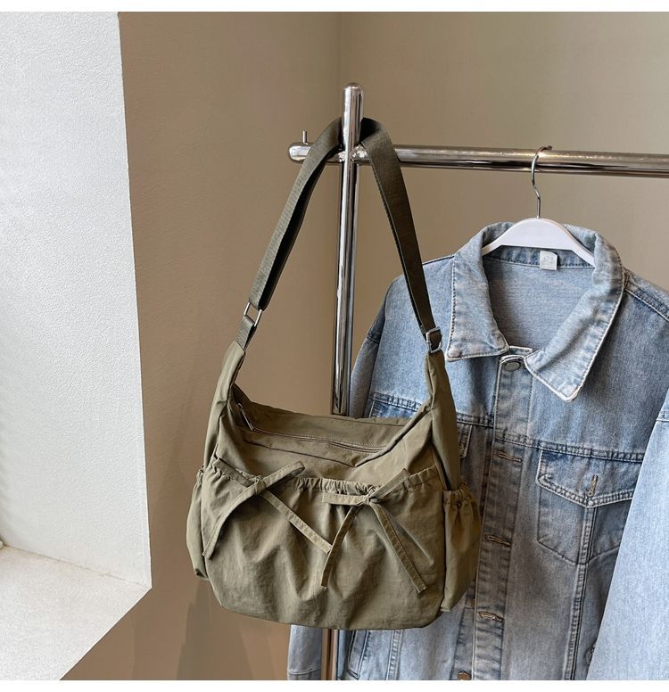 Nouveau sac bandoulière léger et polyvalent en nylon avec cordon de serrage, sac à bandoulière plissé, grand cabas, style décontracté_voghion.com