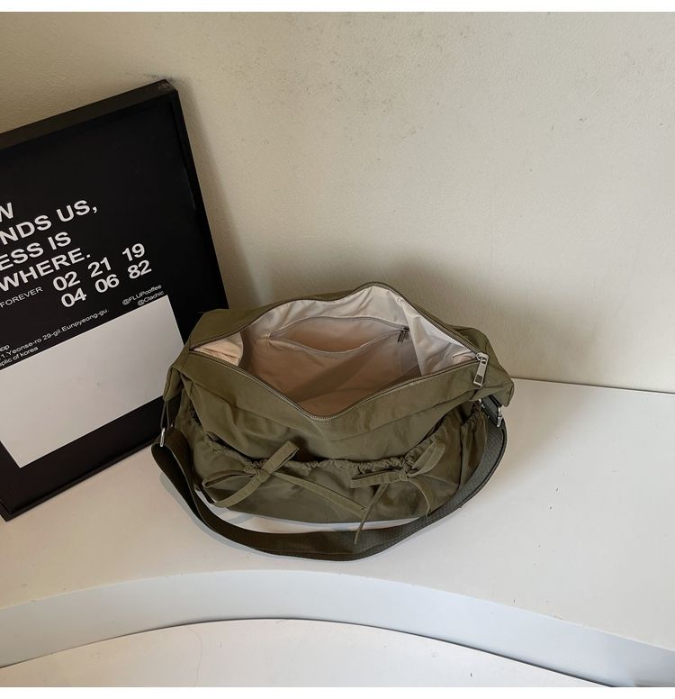 Nouveau sac bandoulière léger et polyvalent en nylon avec cordon de serrage, sac à bandoulière plissé, grand cabas, style décontracté_voghion.com