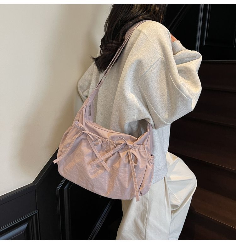 Nouveau sac bandoulière léger et polyvalent en nylon avec cordon de serrage, sac à bandoulière plissé, grand cabas, style décontracté_voghion.com