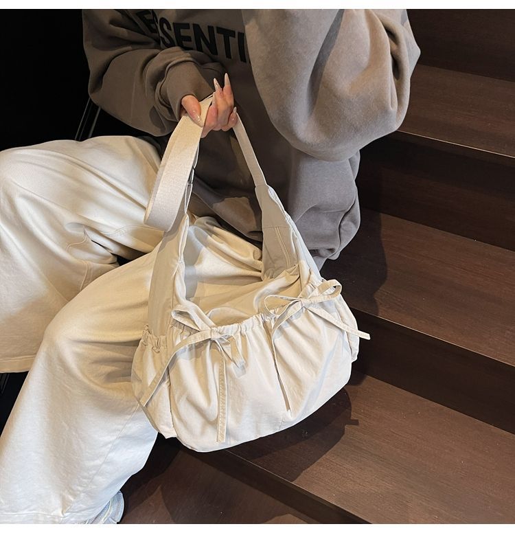 Nouveau sac bandoulière léger et polyvalent en nylon avec cordon de serrage, sac à bandoulière plissé, grand cabas, style décontracté_voghion.com