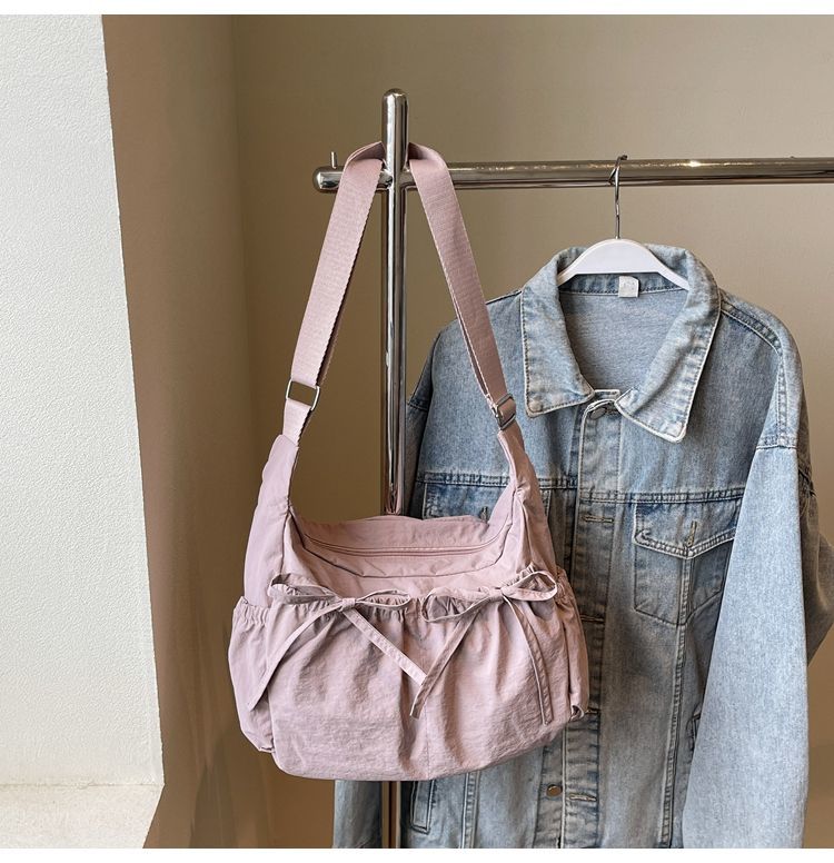 Nouveau sac bandoulière léger et polyvalent en nylon avec cordon de serrage, sac à bandoulière plissé, grand cabas, style décontracté_voghion.com