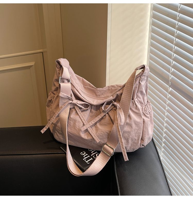 Nouveau sac bandoulière léger et polyvalent en nylon avec cordon de serrage, sac à bandoulière plissé, grand cabas, style décontracté_voghion.com