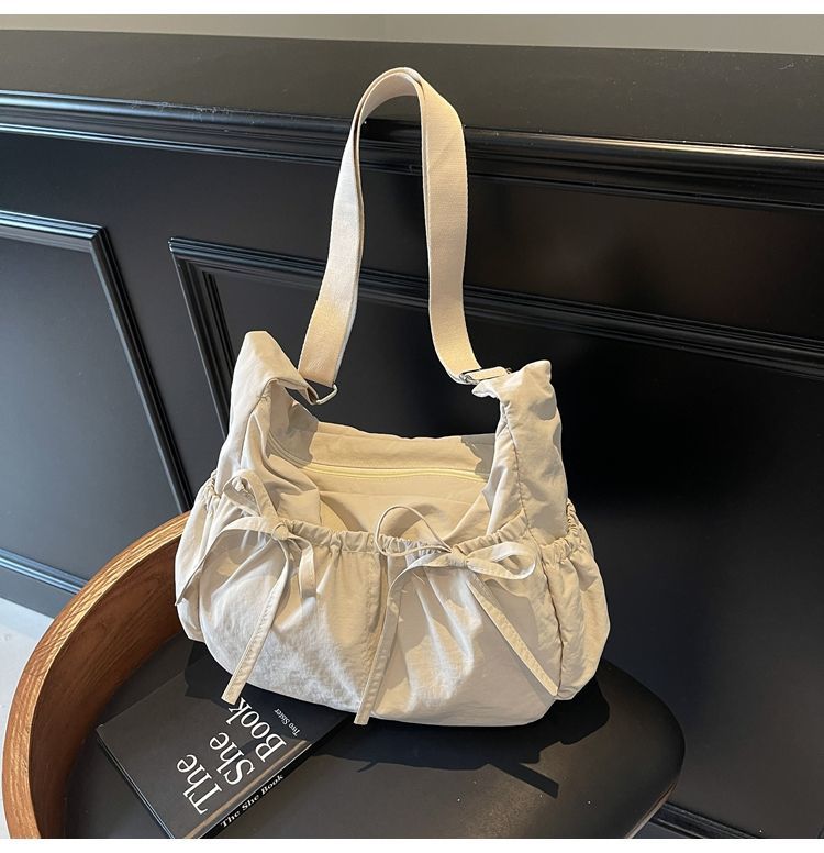 Nouveau sac bandoulière léger et polyvalent en nylon avec cordon de serrage, sac à bandoulière plissé, grand cabas, style décontracté_voghion.com