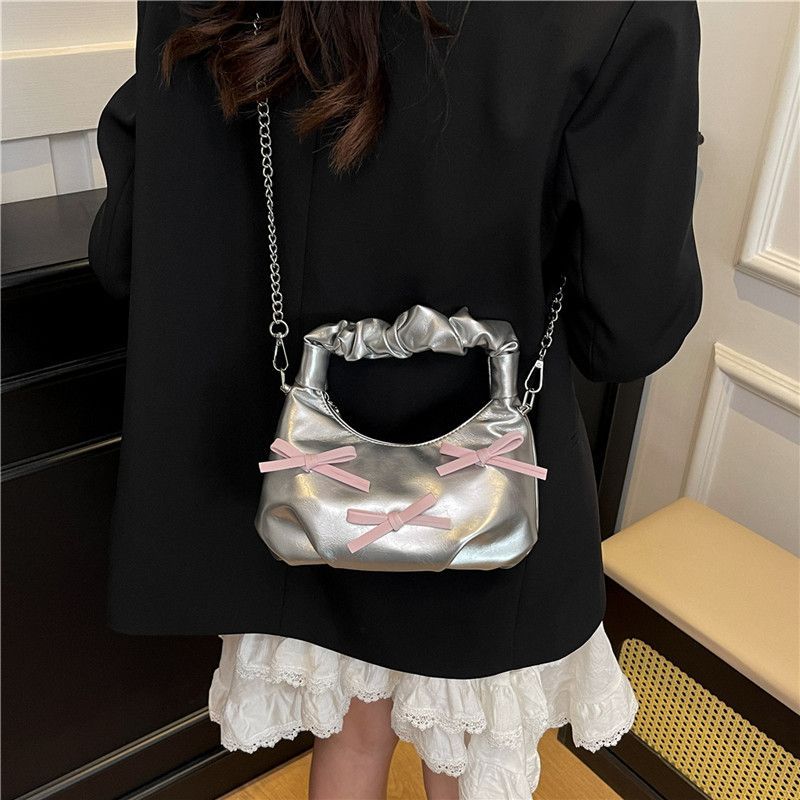 Borsa a tracolla elegante con fiocco colori a contrasto e catena_voghion.com