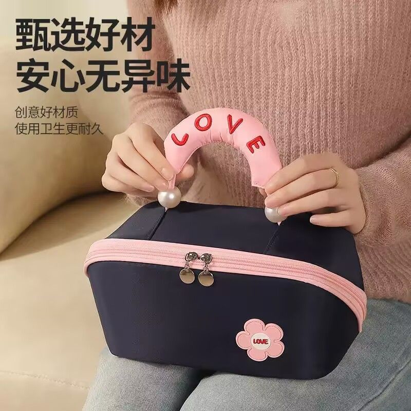 新款便携珍珠云朵手提化妆包大容量高颜值柔软收纳包旅行洗漱包