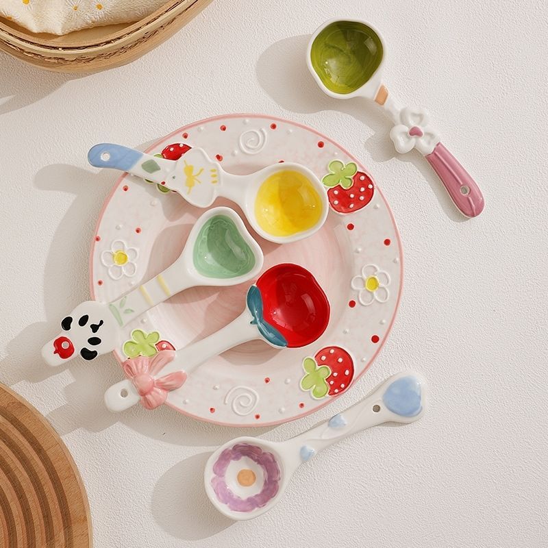 卡通ins陶瓷勺子 釉下彩可爱少女心甜品勺汤匙勺手绘吃饭勺小汤勺