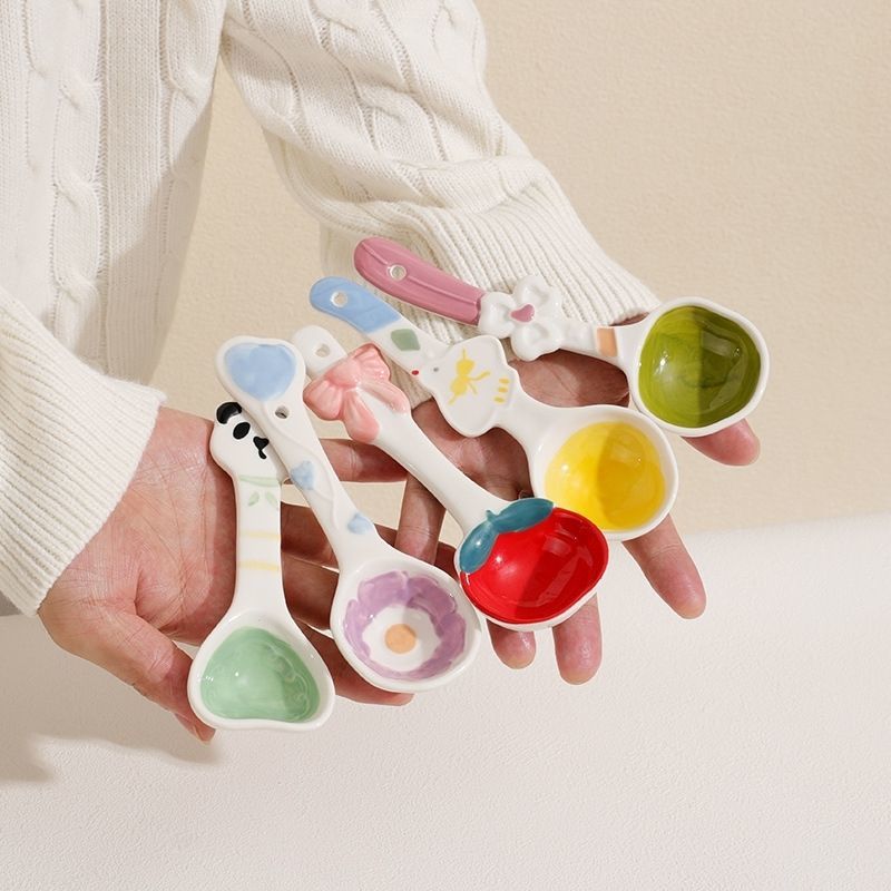 卡通ins陶瓷勺子 釉下彩可爱少女心甜品勺汤匙勺手绘吃饭勺小汤勺