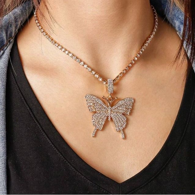 Amerikaanse hiphop-stijl vlinderketting met lange hals, eenvoudig, veelzijdig, persoonlijkheid, gouden sleutelbeenketting met diamanten_voghion.com