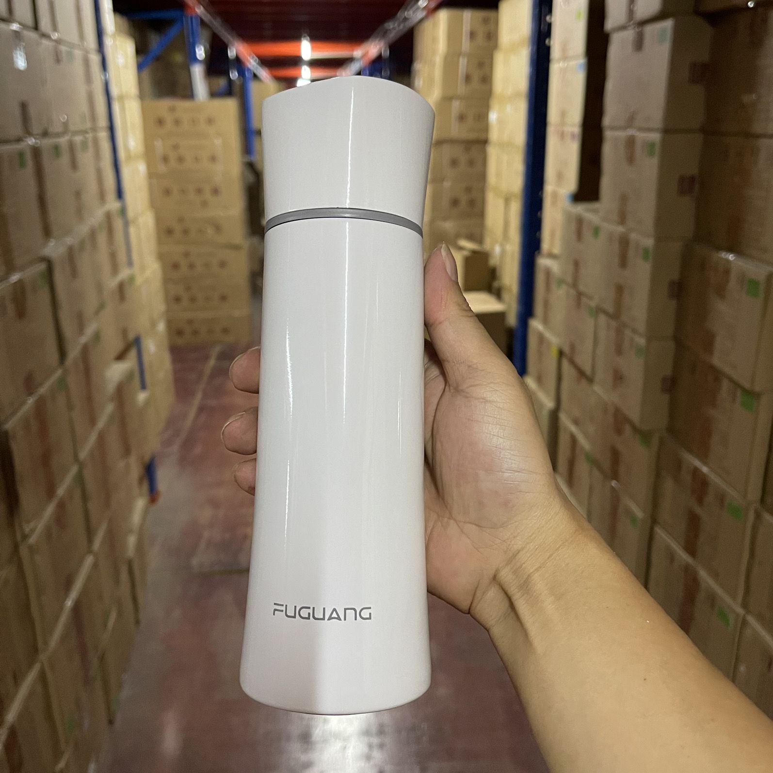 Fuguang Große Kapazität Business Isolierte Männer und Frauen Tragbare Teetasse 304 Edelstahl 400ml_voghion.com