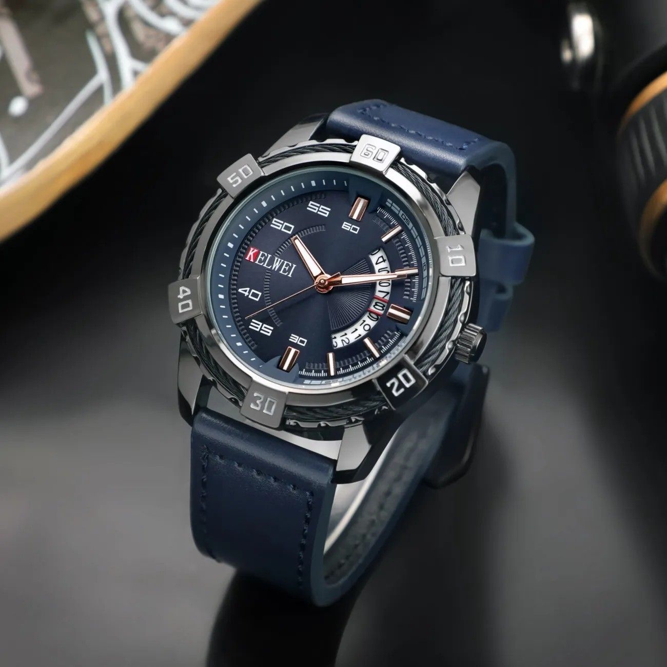 Kelwei Men's Quartz Watch Three-hand Calendar Luxury Wristwatch_voghion.com
