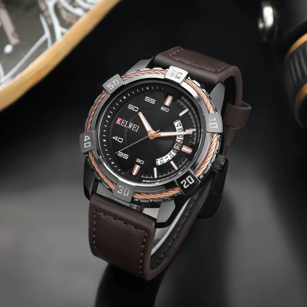 Kelwei Men's Quartz Watch Three-hand Calendar Luxury Wristwatch_voghion.com