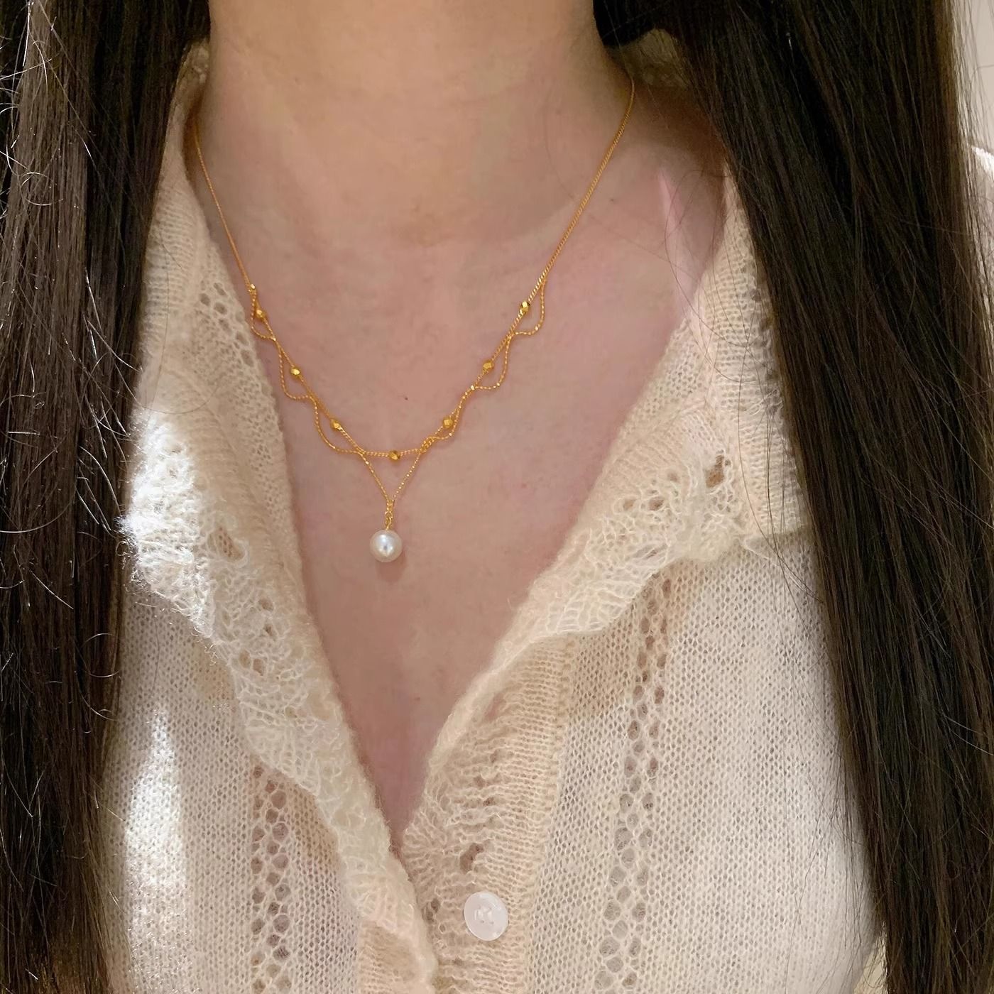 Silberne, kühle Perlen-Spitzenkette für Damen – Sommer, leichter Luxus, elegantes High-End-Choker-Accessoire, Neuheit 2025_voghion.com