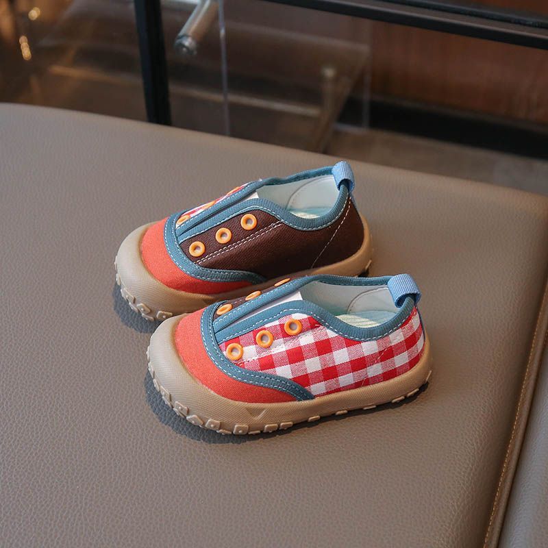 Canvas instappers voor jongens met patchwork voor binnen buiten_voghion.com