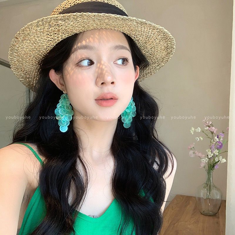薄荷绿色贝壳圆片流苏耳环耳钉高级气质度假海边新款夸张耳坠耳饰
