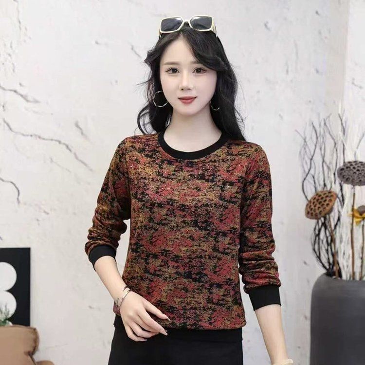 春秋中老年妈妈圆领印花拼色金貂绒打底小衫遮肉宽松百搭减龄显瘦