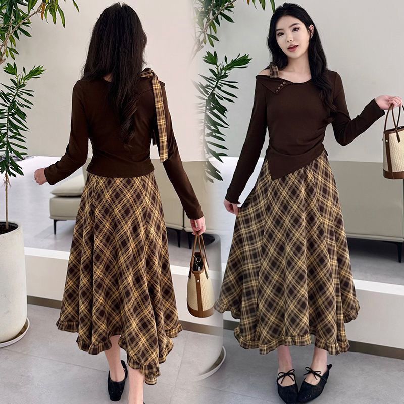 「热娜花漫」不规则咖色格纹半身裙女初秋宽松显瘦淡人穿搭蓝色