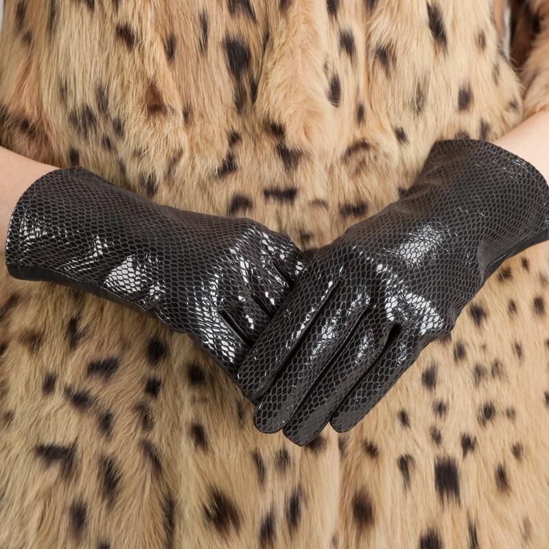 Women's Winter Gloves Are Cute, Touchscreen-compatible, Warm, Fleece-lined, Thickened, Cold-proof, Windproof, And_voghion.com
