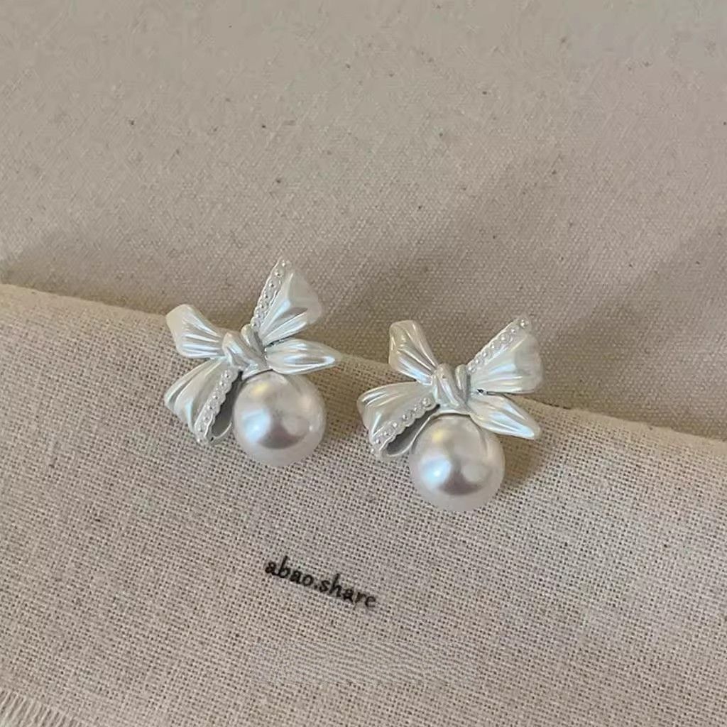 Pendientes de perlas con lazo estilo vintage francés_voghion.com
