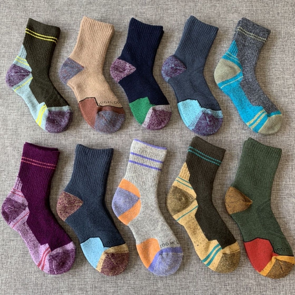 Merino Wool Hiking Socks Warm Mid-calf Thermal Ski Socks Winter_voghion.com