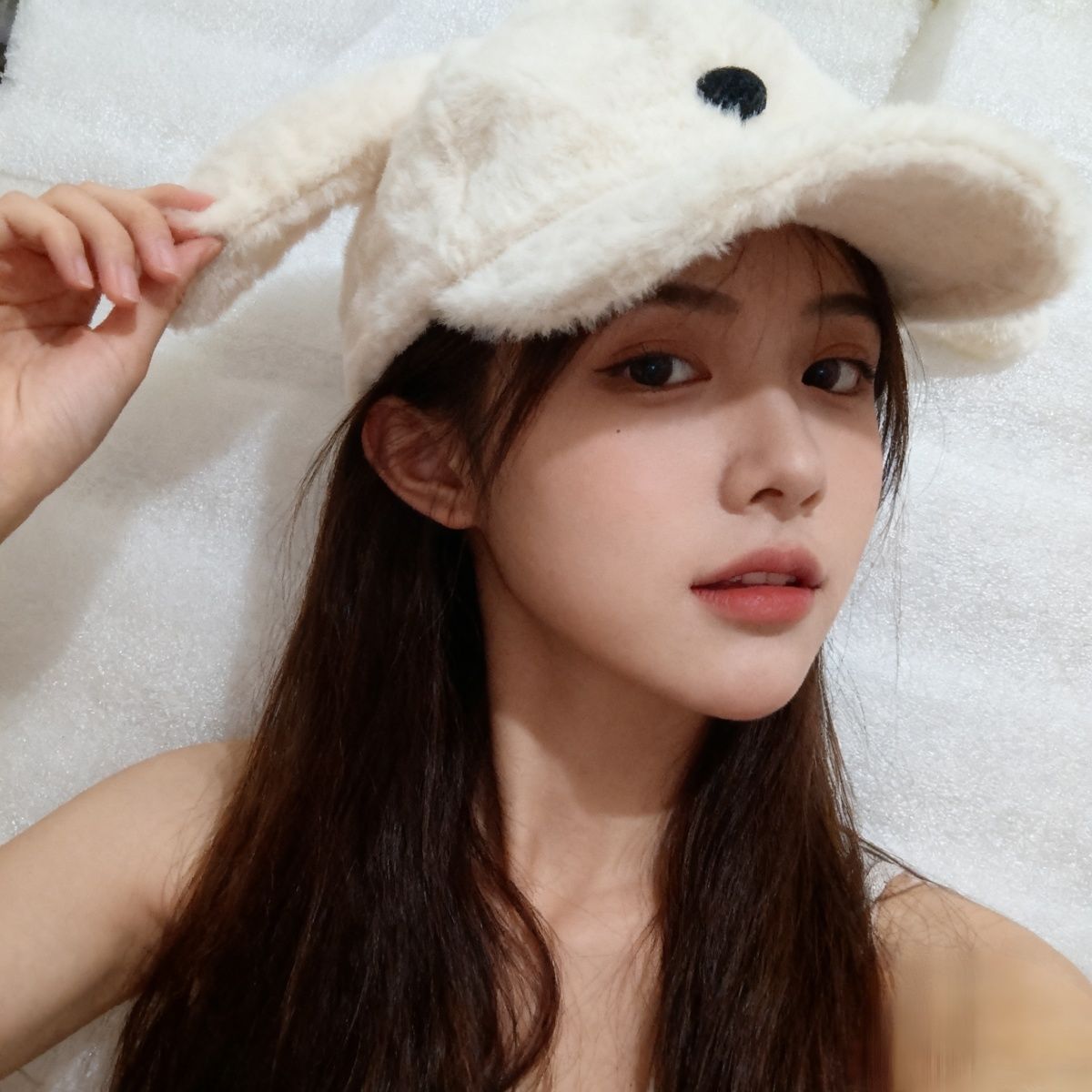 2025兔毛混纺保暖大檐鸭舌帽女户外出游棒球帽新款蝴蝶结耳朵冬帽