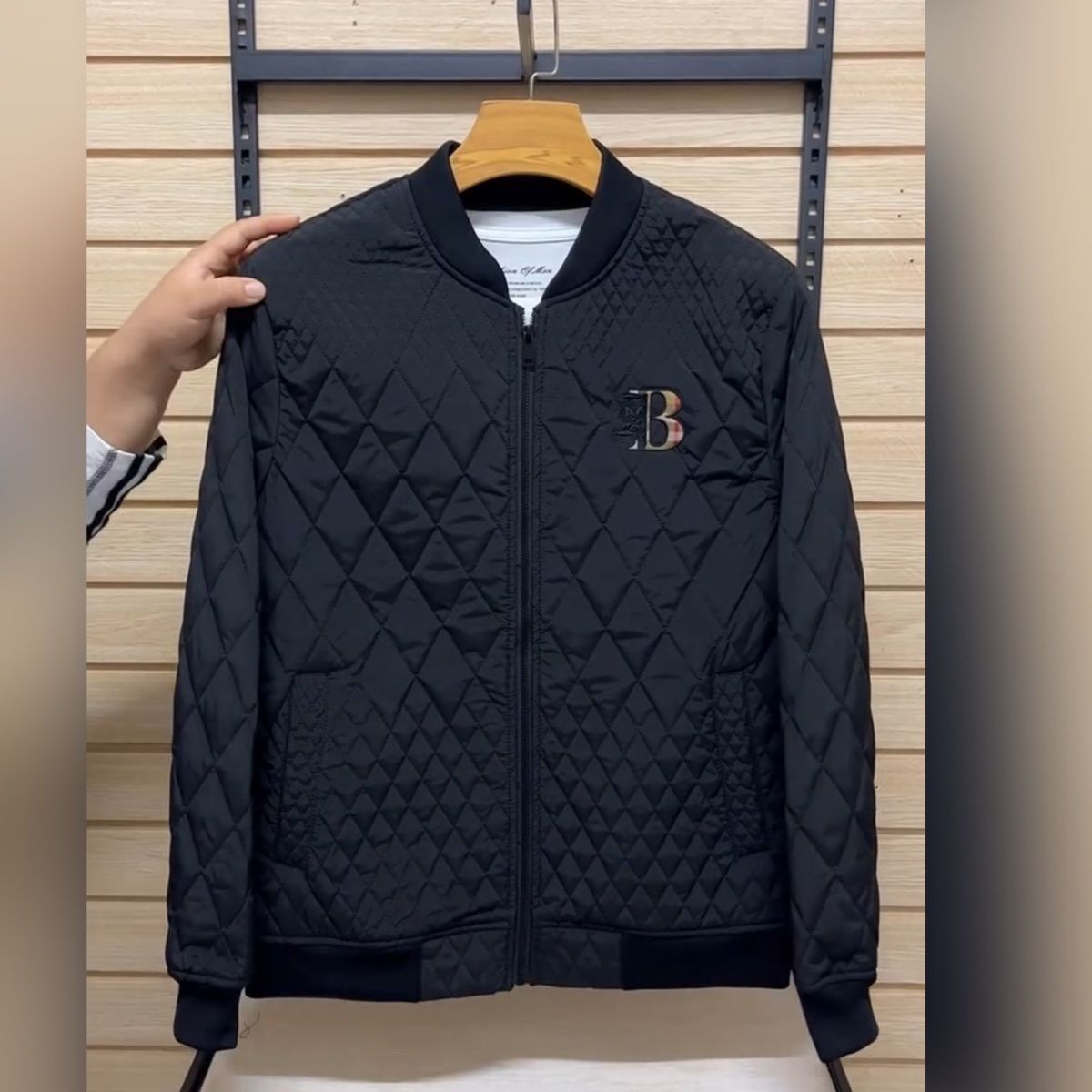 Herrjacka i bomull baseballstil slim fit för höst och vinter_voghion.com