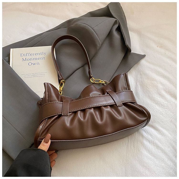 Niche Hih-end Pleated Desin Handba 2025 New Model With Belt Buckle, Stylish Underarm Ba, Eleant Commuter Utility_voghion.com