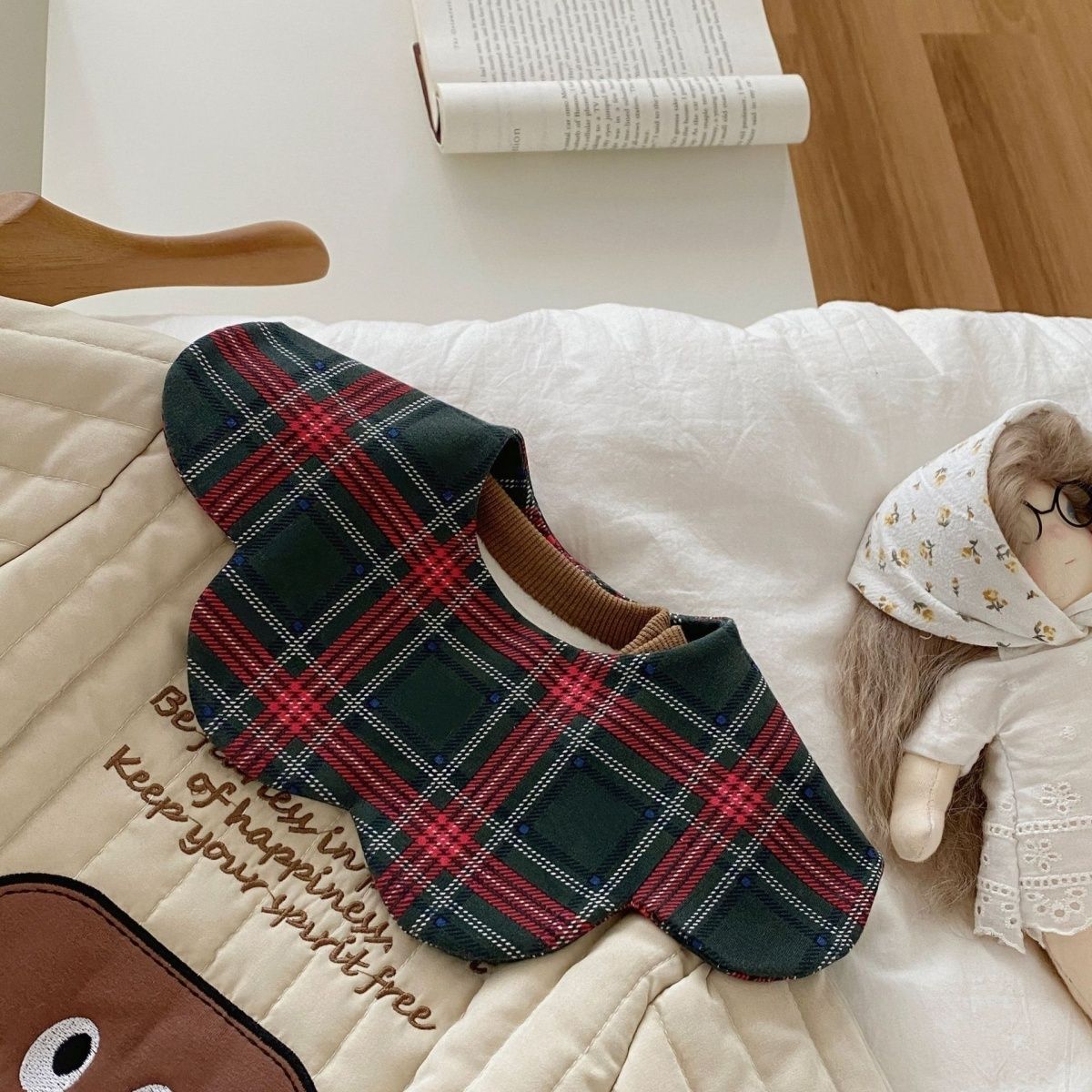 ins风口水巾婴儿圣诞款红色宝宝围嘴格子全棉a类婴儿围兜穿搭加厚