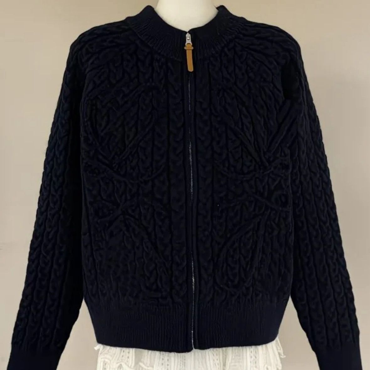 Giacca donna collo alto con trecce e cerniera lampo resistente_voghion.com
