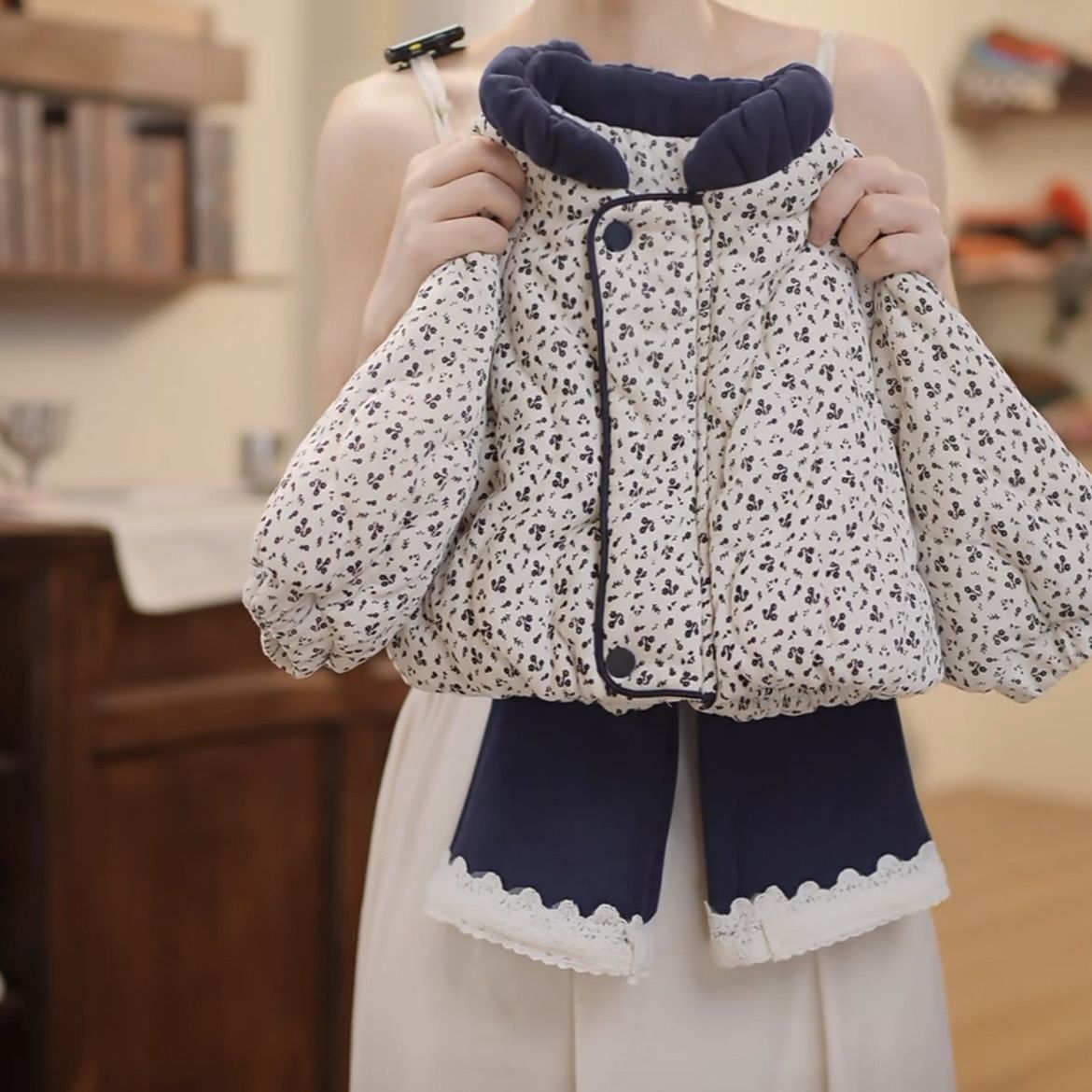 Winteroutfit für Mädchen 2025: Niedlicher Baumwollmantel für Babys, Leggings mit dickem Fleecefutter, zweiteiliges Set_voghion.com