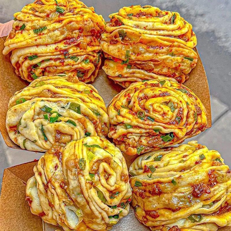 香辣香葱花卷肉沫馒头手工速食早餐儿童速冻半成品懒人加热即食