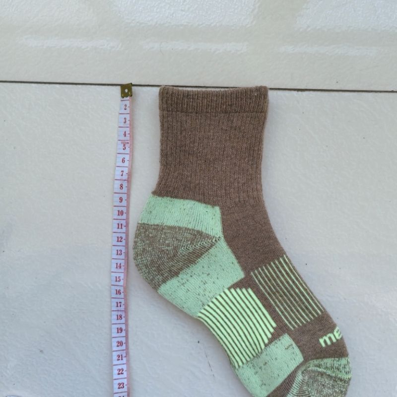 Merino Wool Hiking Socks Warm Mid-calf Thermal Ski Socks Winter_voghion.com