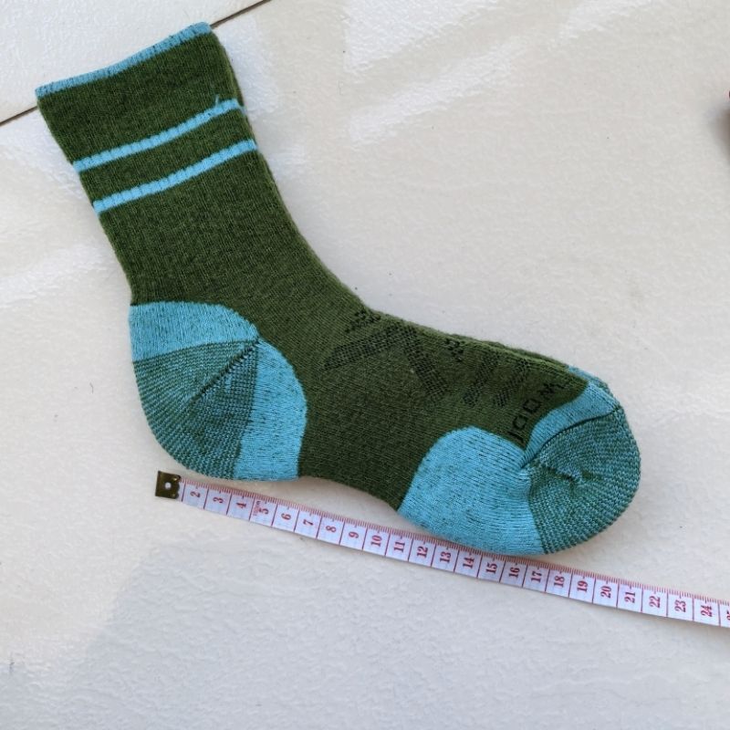 Merino Wool Hiking Socks Warm Mid-calf Thermal Ski Socks Winter_voghion.com