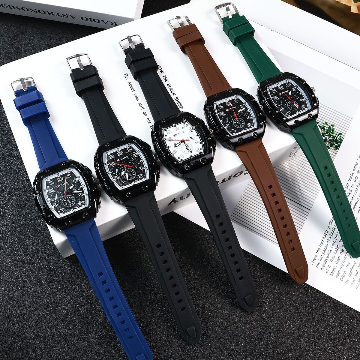 Unique Men's Quartz Watch With Large Dial And Silicone Barrel Case_voghion.com