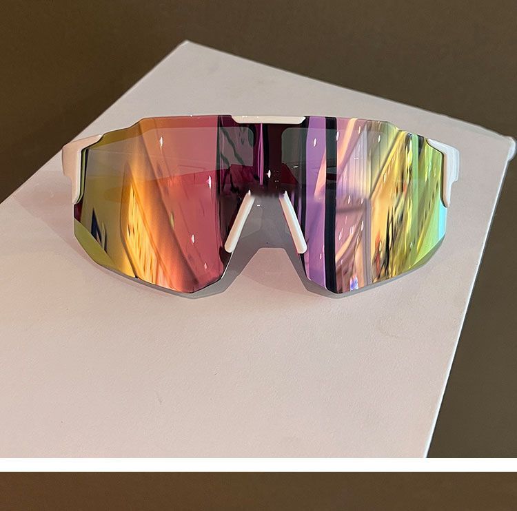Outdoor Polarised Cycling Sunglasses Windproof Sun Protection_voghion.com