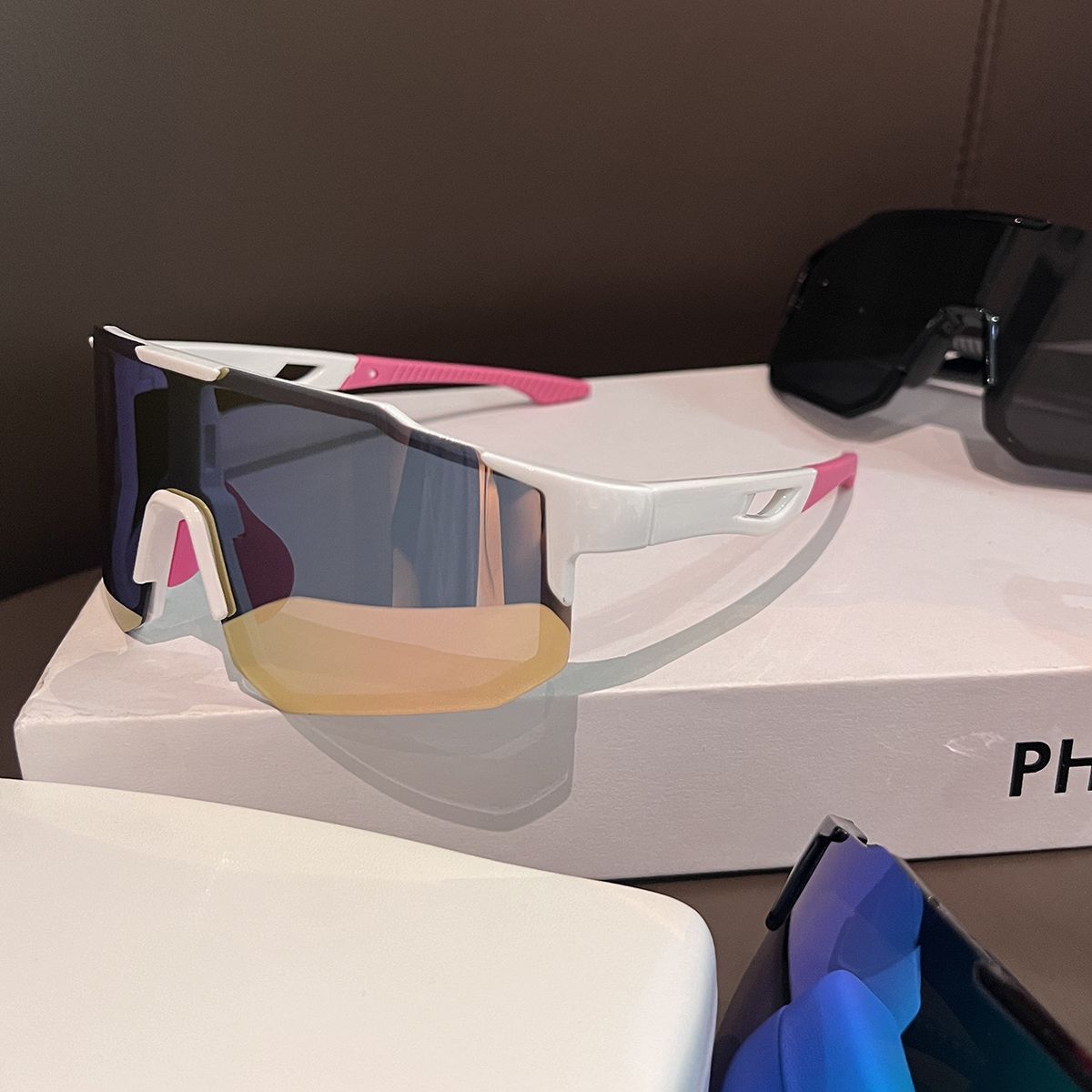 Outdoor Sports Cycling Windproof Sunshade Polarized For Men Women, European And American Style Colorful Motorcycle Large_voghion.com