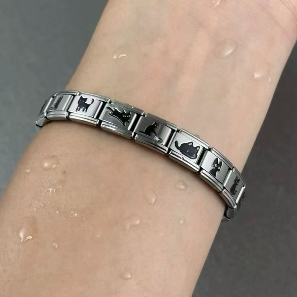 Handmade Interlocking Men's Bracelet Versatile Italian Accessory_voghion.com