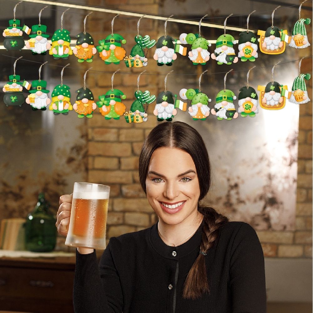 Ornements suspendus gnome saint patrick déco trèfle irlandais_voghion.com