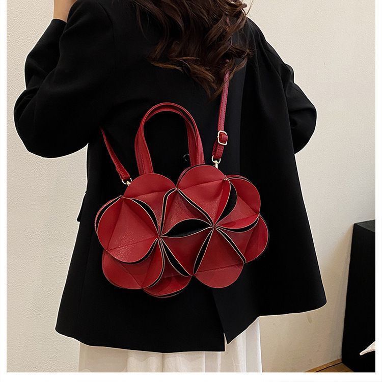 Cross-border Floral Trend Crossbody Bag, 2025 Niche New High-end Shoulder Handbag With Patchwork Design_voghion.com