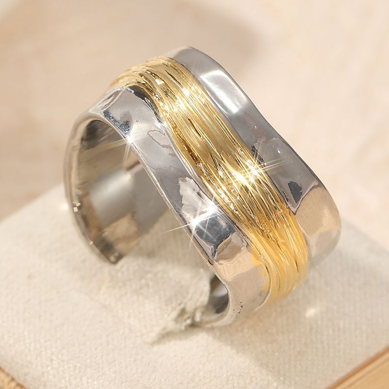 Unique Gold And Silver Colour-blocked Wide Band Designer Ring_voghion.com