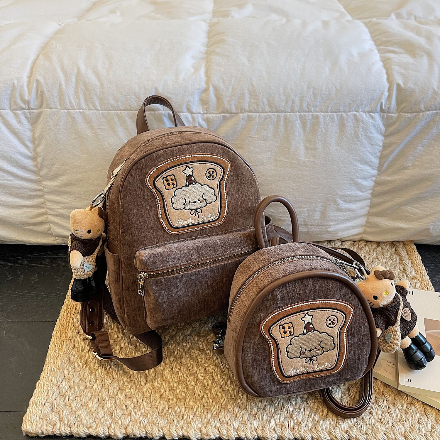 Amy Rabbit Women's Bag Is This Year's New Trendy Commuter Daily Versatile Fashion Cute Retro-style Maillard Backpack_voghion.com