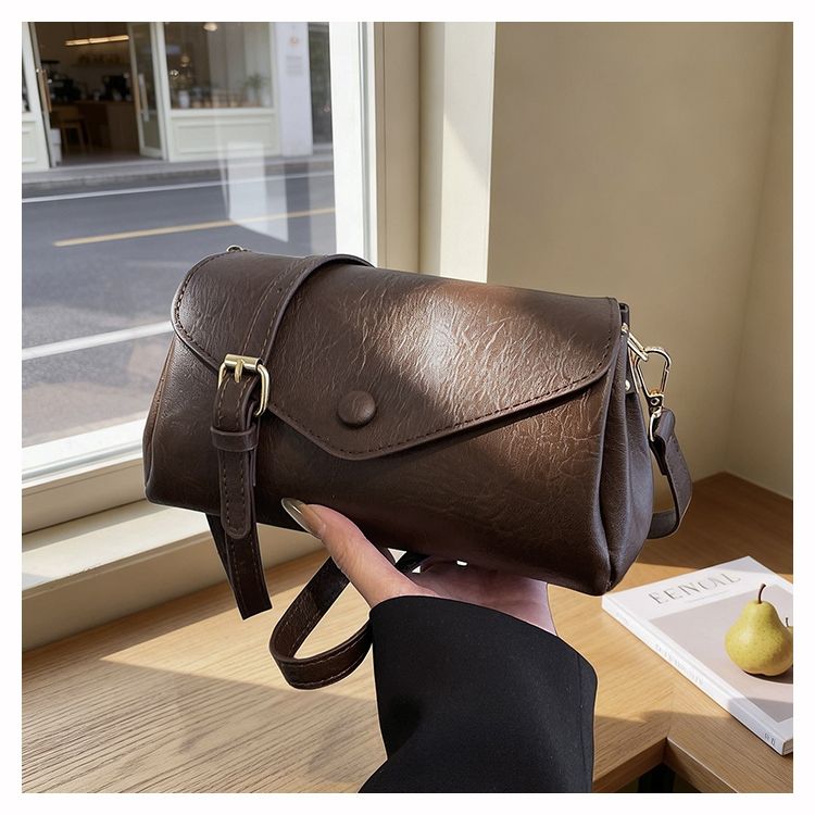 Versatile Leather Crossbody Bag, Casual Cylinder Shoulder Bag_voghion.com