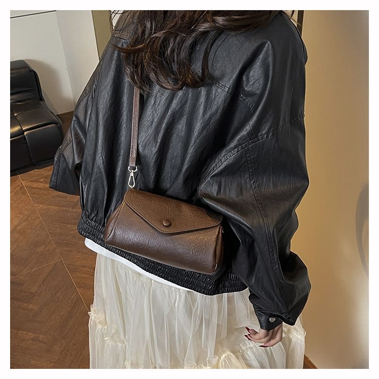 Versatile Leather Crossbody Bag, Casual Cylinder Shoulder Bag_voghion.com