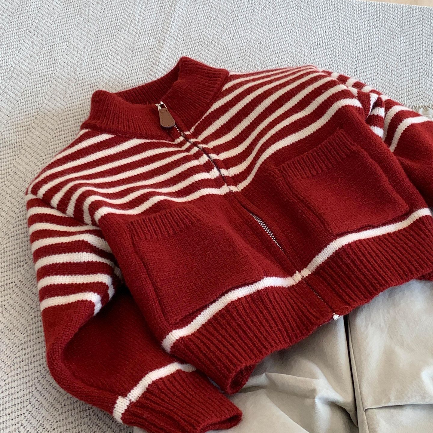 New Year's Red Striped Children's Sweater, New Winter Cardigan Coat, Stylish Versatile Knit Top For Boys And Girls_voghion.com
