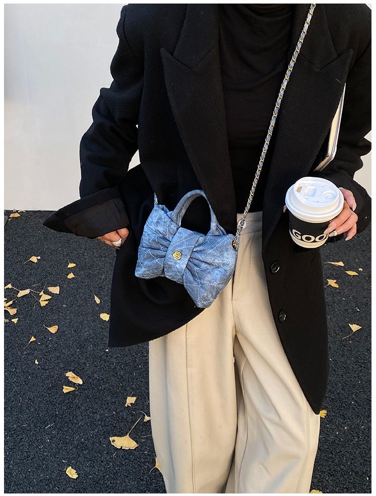 Elegante mini borsa a tracolla da donna con fiocco e pieghe_voghion.com