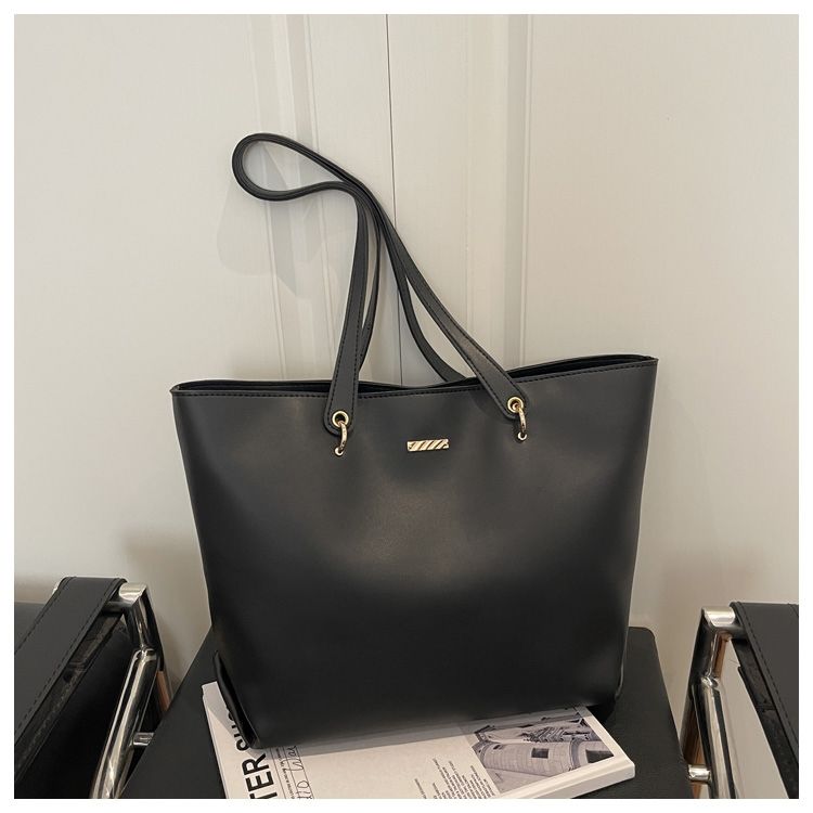 Stylish Large Capacity Women Tote Bag With Simple Texture Design_voghion.com
