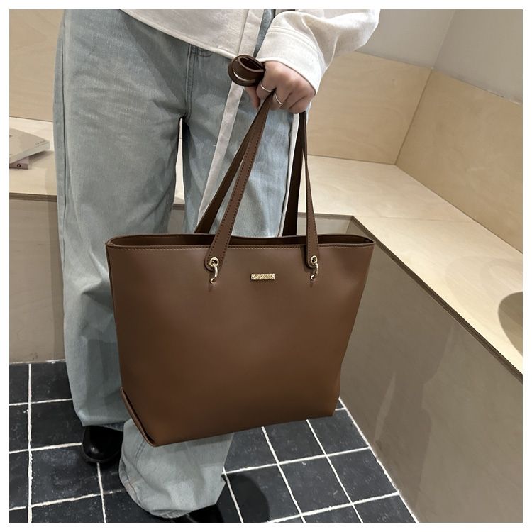 Stylish Large Capacity Women Tote Bag With Simple Texture Design_voghion.com