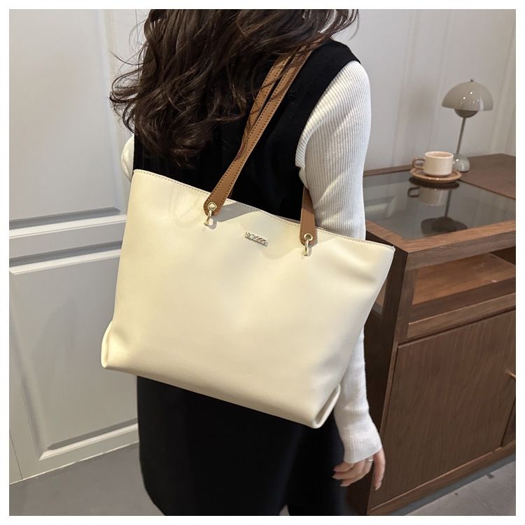Stylish Large Capacity Women Tote Bag With Simple Texture Design_voghion.com