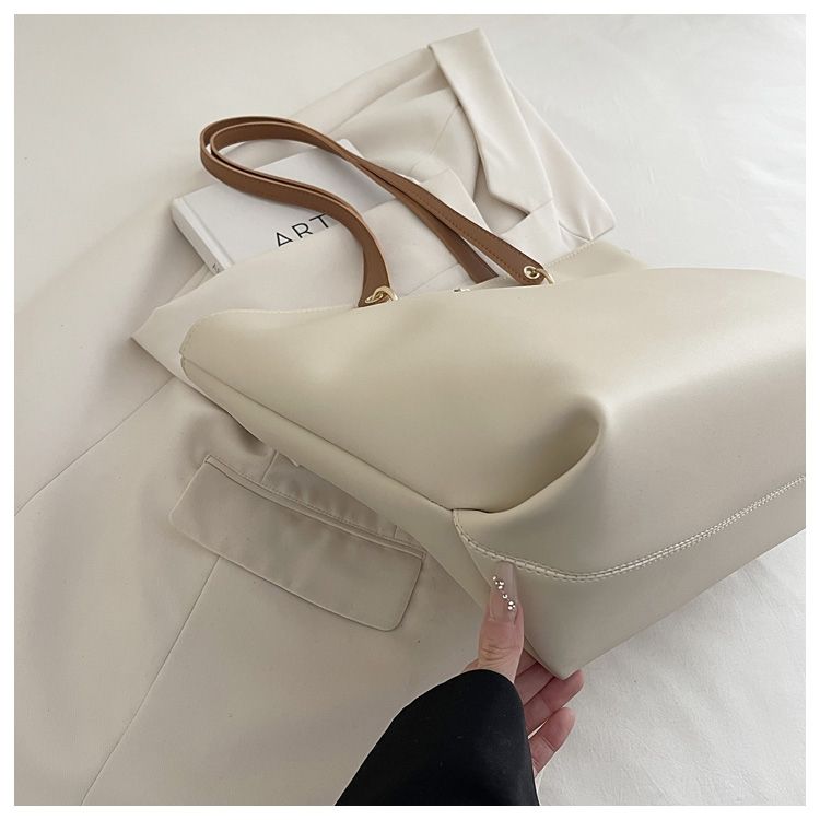 Stylish Large Capacity Women Tote Bag With Simple Texture Design_voghion.com